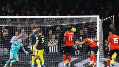 Lockyer tributes as Townsend strike earns Luton upset win over Newcastle