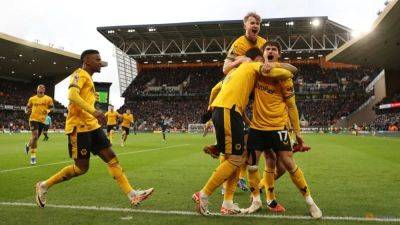 Wolves edge wasteful Chelsea 2-1 on Christmas Eve