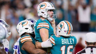 Dallas Cowboys - Mike Macdaniel - Dolphins secure playoff berth with last-second FG vs. Cowboys - ESPN - espn.com - county Miami - New York - county Garden - county Sanders - state New Mexico