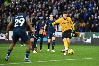 Wolves inflict Christmas misery on Chelsea