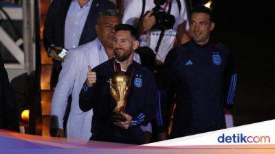 Lionel Scaloni: Messi Itu Pemimpin Sepakbola