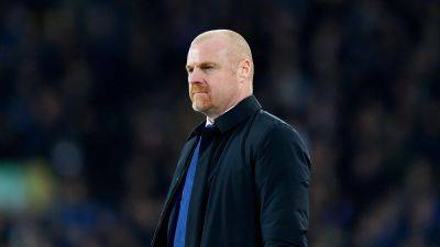 Sean Dyche - Sean Dyche plays down Manchester City travel issues - rte.ie - Saudi Arabia