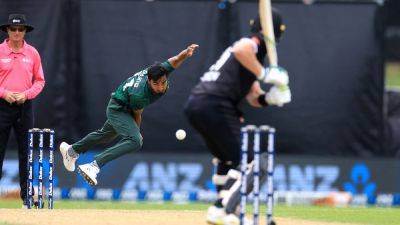 Daryl Mitchell - New Zealand vs Bangladesh 1st T20I: Live Cricket Score & Updates - sports.ndtv.com - New Zealand - Bangladesh - county Mitchell - county Park