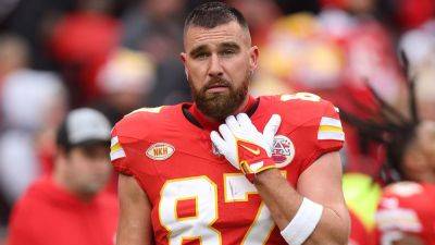 Travis Kelce discusses 'f---ing frustrating experience' of bad loss, angrily launching helmet