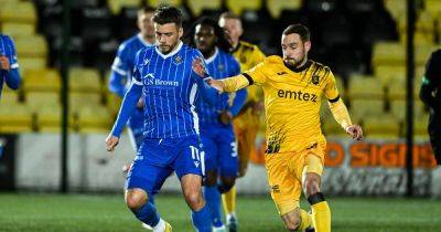 Goal shy Livingston's winless run extends to 11 after goalless draw with St Johnstone