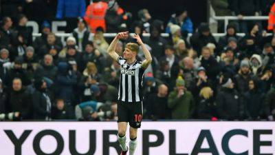 Newcastle Inflict More Misery On Manchester United, Arsenal Extend Lead