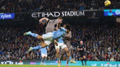 Dejan Kulusevski snatches point for Spurs in Manchester City thriller