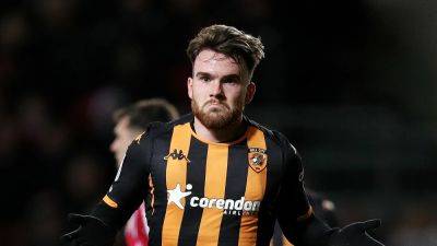 Championship: Aaron Connolly on the mark again for Hull