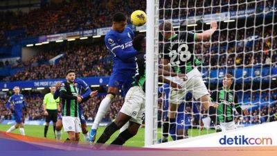 Levi Colwill - Pemain Chelsea Ini Rayakan Gol Perdana, Mendadak Berhenti karena... - sport.detik.com