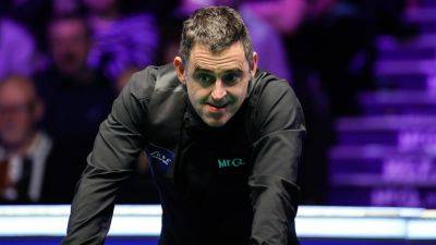 Ronnie O'Sullivan takes another swipe at WST as he heads for China