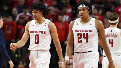Adrian Wojnarowski - Ex-Rutgers stars take shots at ESPN star for breaking shocking college basketball decision: 'Lame as s---' - foxnews.com - Usa - state Minnesota - state New Jersey - county Mitchell