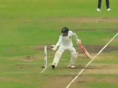 Internet Trolls Mushfiqur Rahim After 'Handling The Ball'. England Legend Joins In