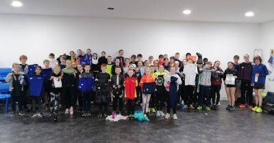 Laura Muir - Olympic silver medallist Laura Muir donates kit to delighted East Kilbride Athletic Club kids - dailyrecord.co.uk - Britain - Scotland
