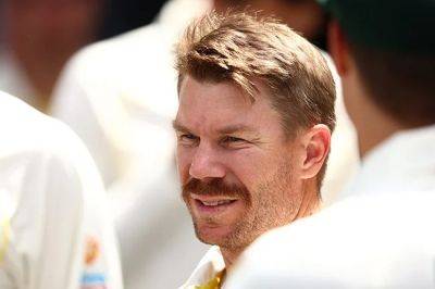 David Warner brushes off stinging Johnson criticism: 'It wouldn't be summer without a headline'