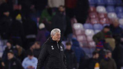 Hodgson apologises for calling Palace fans 'spoiled' over post-loss booing