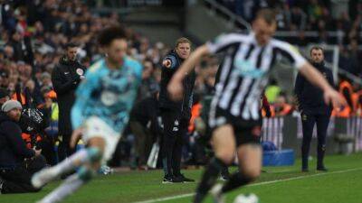 Newcastle see off Southampton to reach League Cup final