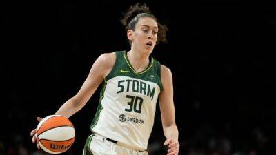 WNBA superstar Breanna Stewart signs with New York Liberty in free agency