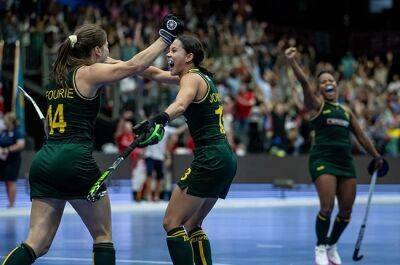 History made as SA women advance into Indoor Hockey World Cup semis, SA men bow out