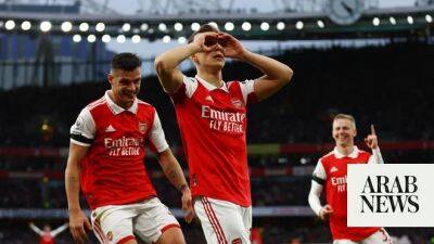 Premier League leaders Arsenal held, Spurs thrashed