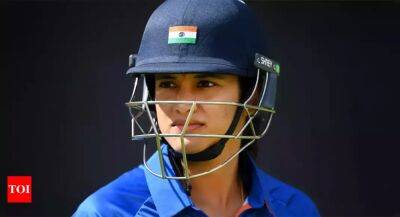Sophie Ecclestone - Ashleigh Gardner - Harmanpreet Kaur - Hayley Matthews - Sophie Devine - RCB buy Smriti Mandhana for 3.4 crore, GT shell out 3.2 crore for Aussie Ashleigh Gardner - timesofindia.indiatimes.com - Australia - New Zealand - India -  Mumbai -  Bangalore