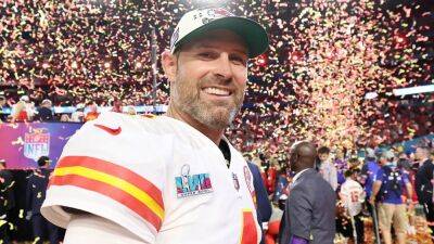 Veteran quarterback Chad Henne retires after winning second Super Bowl ring with Chiefs: 'Calling it a career'