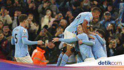 Kevin De-Bruyne - Ollie Watkins - Pep Guardiola - Ilkay Guendogan - Karena Man City Ingin Terus Menempel Arsenal di Klasemen - sport.detik.com - Manchester -  Man