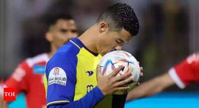 Cristiano Ronaldo - Cristiano Ronaldo takes his league goals tally past 500 - timesofindia.indiatimes.com - Manchester - Saudi Arabia -  Lisbon