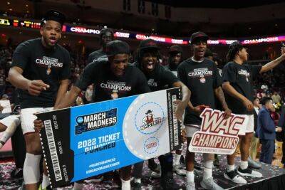 New Mexico State men's basketball program suspended indefinitely after reports of hazing: chancellor - foxnews.com - state California - county Christian - state Nevada - state New Mexico