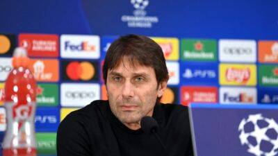 Antonio Conte - Tottenham Hotspur - Conte suggests some Spurs players collapse under pressure - rte.ie - Manchester - Italy