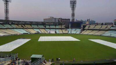 Sourav Ganguly - Mukesh Kumar - Green-Top Pitch For Bengal-Saurashtra Ranji Trophy Final - sports.ndtv.com - Britain -  Kolkata