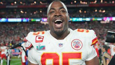 Chiefs star Chris Jones' interaction with Roger Goodell raises eyebrows during Super Bowl celebration