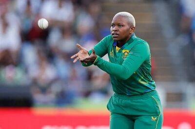 Chloe Tryon - Proteas' new rising star: Tryon hails Mlaba 'fire' after spinner sets the tone against White Ferns - news24.com - South Africa - New Zealand - India