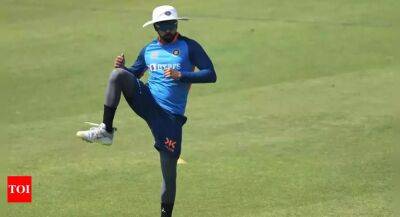 Rahul Dravid - Team India - Shreyas Iyer will 'walk back' straight into the playing XI provided he can take the load of a five-day Test: Rahul Dravid - timesofindia.indiatimes.com - Australia - India - Sri Lanka -  Delhi