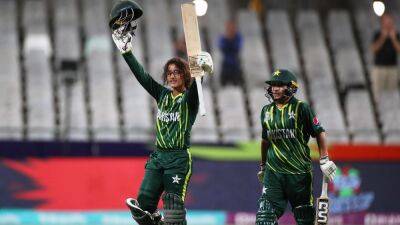 Bismah Maroof - Laura Delany - Muneeba Ali scores historic century as Pakistan beat Ireland - rte.ie - Ireland -  Cape Town - Pakistan -  Sandhu