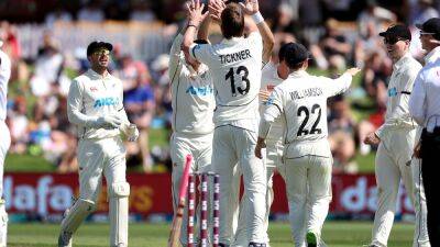 Zak Crawley - Harry Brook - Daryl Mitchell - Blair Tickner - Tim Southee - England vs New Zealand 1st Test Day 1 Live Score: Tourists Look To Cross 300-run Mark In 1st Innings - sports.ndtv.com - Britain - New Zealand - county Stokes