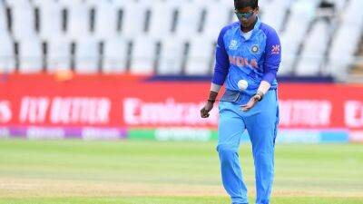Harmanpreet Kaur - Yuzvendra Chahal - Deepti Sharma - Radha Yadav - Deepti Sharma Creates History As India Beat West Indies In Women's T20 World Cup - sports.ndtv.com - India -  Cape Town