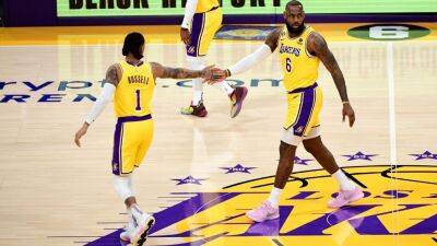LeBron James returns in win, lauds Lakers' trade deadline pickups