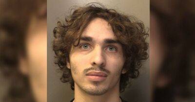 Drug dealer and burglar rumbled by cops as he lay in hospital after being shot - manchestereveningnews.co.uk