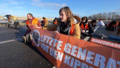 Time is running out: who are the climate activists sounding the alarm? - euronews.com - Germany - county Lyon