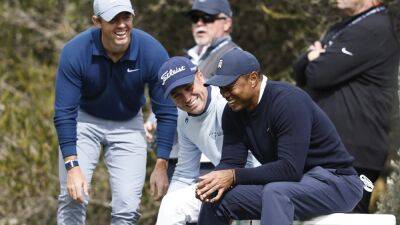 Rory three off lead as Tiger returns to PGA Tour
