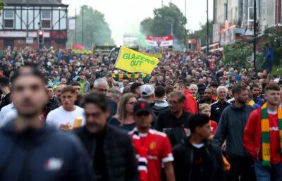 Hamad Al-Thani - Saudis join race to buy Man United as deadline nears - report - news24.com - Britain - Manchester - Qatar - Usa - New York - Saudi Arabia