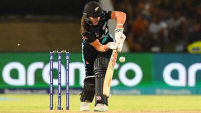 Sophie Devine - Amelia Kerr - New Zealand vs Bangladesh, Women's T20 World Cup Live Score: New Zealand Win Toss, Opt To Bat vs Bangladesh - sports.ndtv.com - Australia - South Africa - New Zealand -  Cape Town - Sri Lanka - Bangladesh