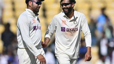 Pat Cummins - Nathan Lyon - Rohit Sharma - Ravindra Jadeja - Peter Handscomb - Matthew Kuhnemann - Todd Murphy - Watch: Virat Kohli Calls Ravindra Jadeja 'Pathaan', Stump Mic Catches Conversation - sports.ndtv.com - Australia - India -  Delhi