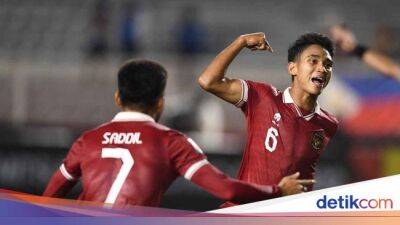 Shin Tae-Yong - Shin Tae-yong Dibuat Bimbang karena Marselino - sport.detik.com - Uzbekistan - Indonesia -  Jakarta