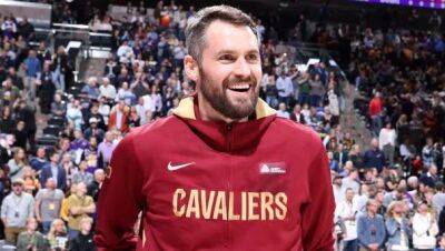 Adrian Wojnarowski - Caleb Martin - Erik Spoelstra - Max Strus - Kevin Love - Report: Miami Heat frontrunners to land Kevin Love with buyout done - nbcsports.com - county Cleveland