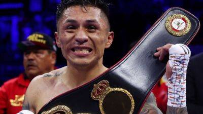 Mauricio Lara secures what he's 'dreamed of,' wins WBA title