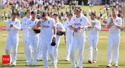 Pacers Stuart Broad, James Anderson power England to 267-run win over New Zealand in first Test