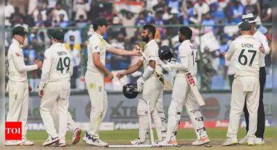 Virat Kohli - Rohit Sharma - Todd Murphy - 2nd Test: Ravindra Jadeja takes 10 as India beat Australia by 6 wickets to retain Border-Gavaskar Trophy - timesofindia.indiatimes.com - Australia - India