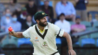 Sydney Sixers - Michael Neser - Matthew Kuhnemann - Heat reach BBL final after stunning Sixers by four wickets - channelnewsasia.com - Australia - India - county Kerr