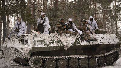 Ukrainian soldiers hold firm despite fears of intensified fighting